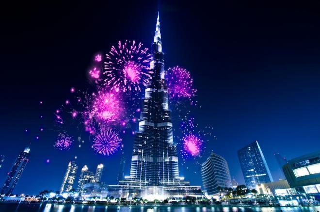 بث مباشر .. برج خليفة يستقبل العام الجديد 2021 بعرض للألعاب النارية